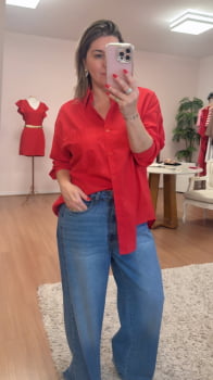 Camisa vermelha de tricoline 