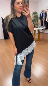 Camiseta barrado renda 