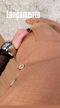 Conjunto blusa botões e calça