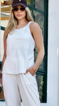 Conjunto off clarinho 